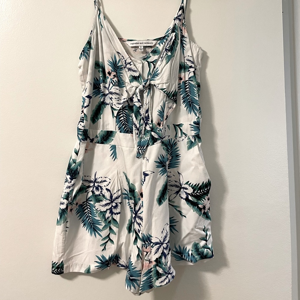White, front-tie Cupcakes & Cashmere romper. Like new, only worn once.